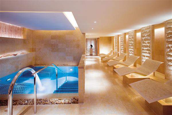 ASI-HongKong-HongKong-TheLandmarkMandarinOriental-206967-LuxurySpa-3-LandmarkMandarin(6)