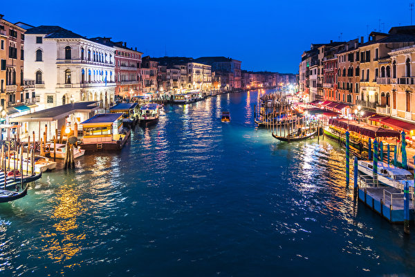 Italy_Houses_Marinas_Evening_Riverboat_Grand_Canal_589557_600x400